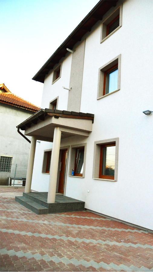Elena Haus Aparthotel
