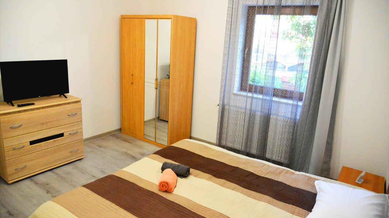 Elena Haus Aparthotel